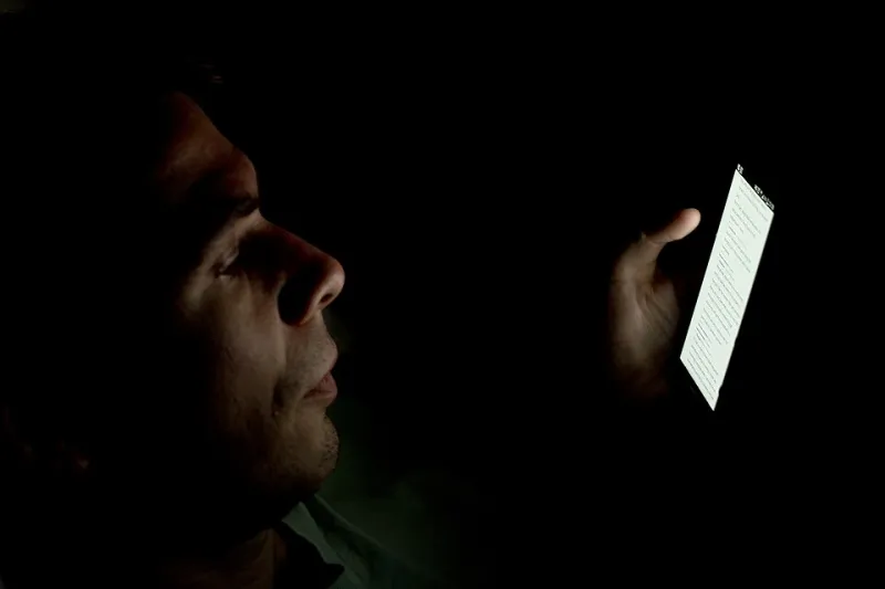 Sleeping Through the Mobile Revolution: How British Businesses Are Handing Customers to Rivals at 11pm